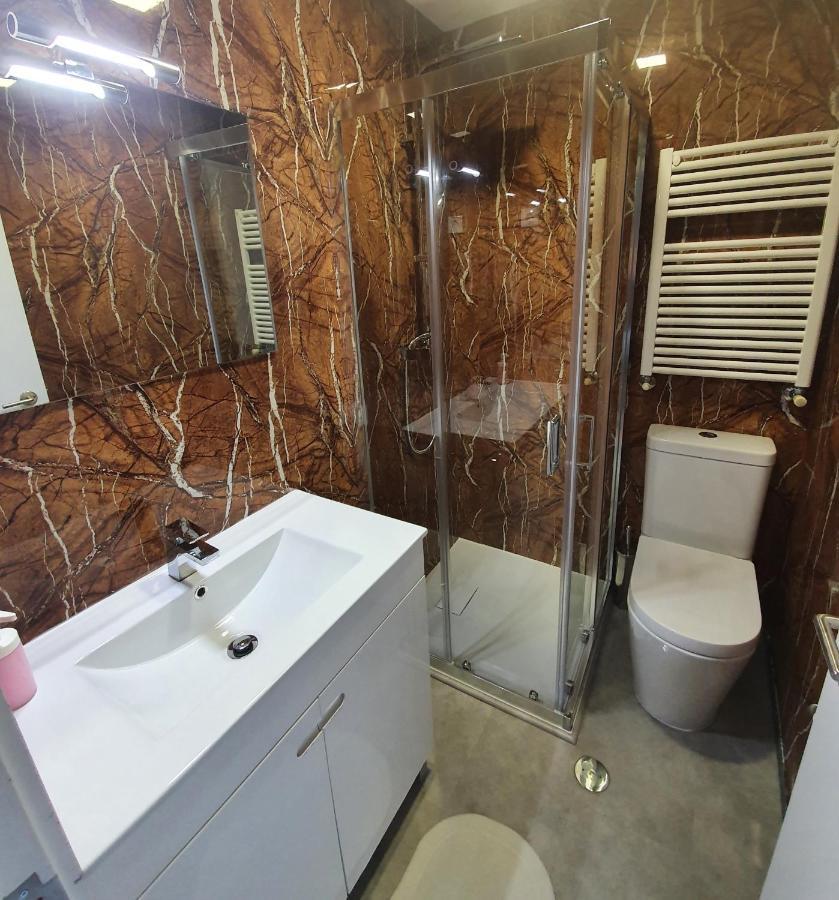 Central Bus Station Flat Braga Esterno foto
