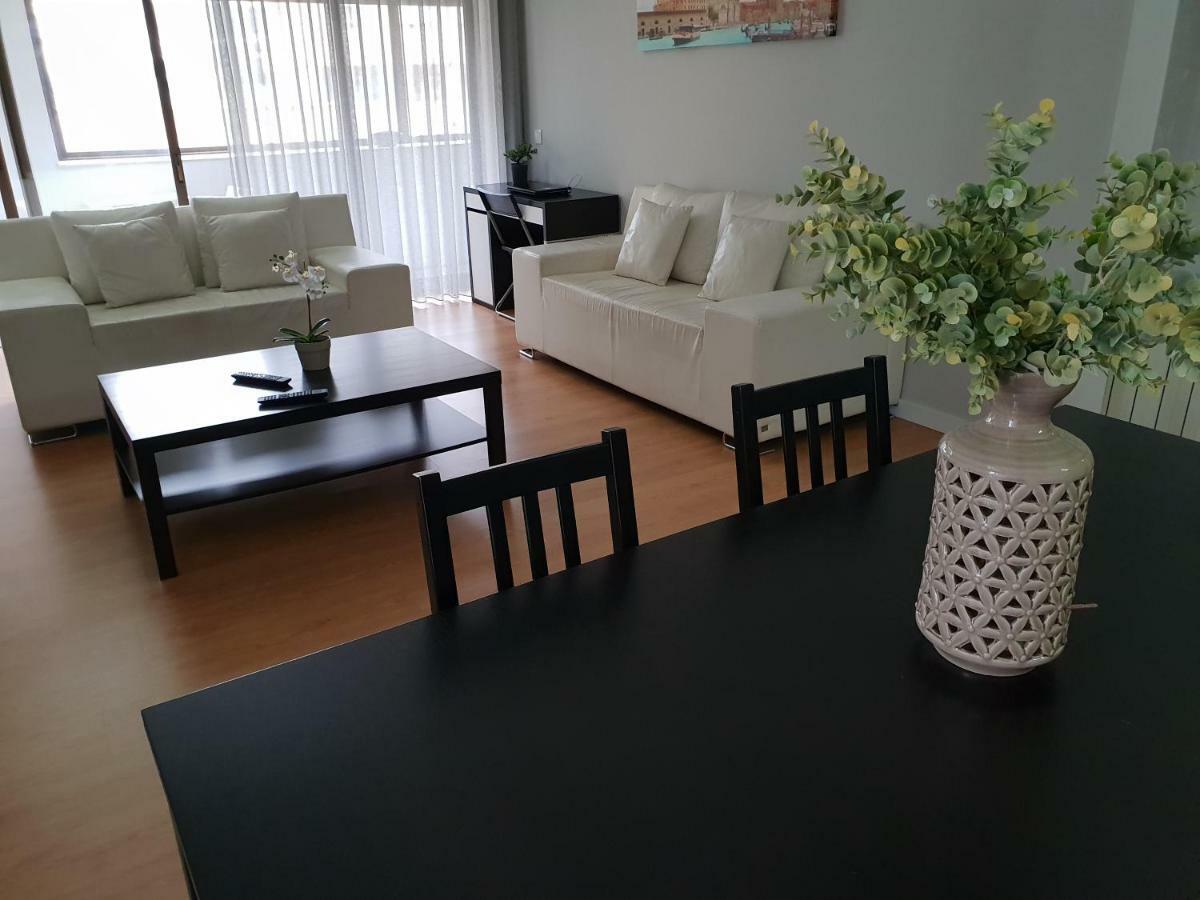 Central Bus Station Flat Braga Esterno foto